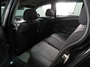 Универсал Opel Astra 2011 года, 669000 рублей, Воронеж