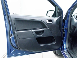 Хетчбэк Ford Fiesta 2008 года, 449000 рублей, Красноярск