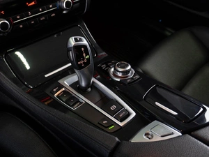 Седан BMW 5 серия 2016 года, 2415000 рублей, Тюмень