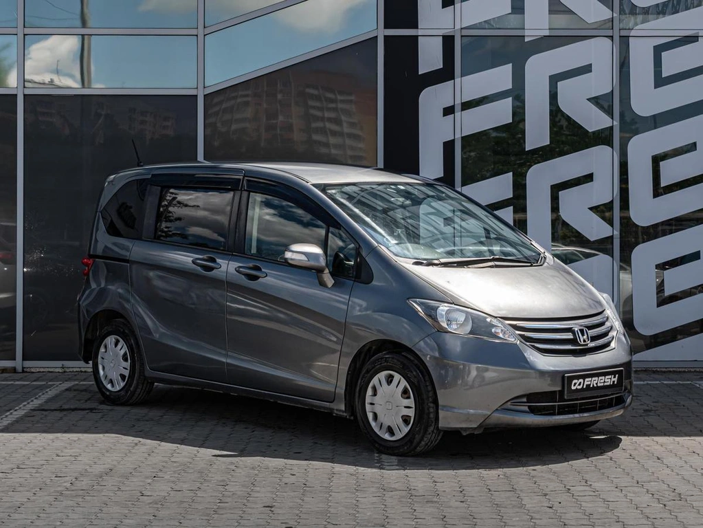 Минивэн Honda Freed 2010 года, 1050000 рублей, Краснодар
