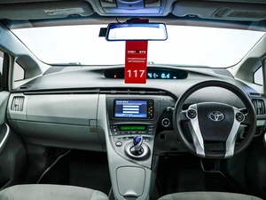 Лифтбек Toyota Prius 2011 года, 939000 рублей, Красноярск