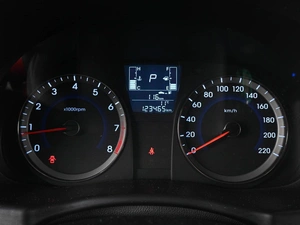 Седан Hyundai Solaris 2016 года, 1369000 рублей, Аксай