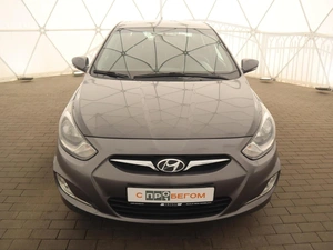 Седан Hyundai Solaris 2012 года, 890000 рублей, Орёл
