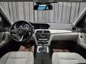 Седан Mercedes-benz C-класс 2011 года, 1299000 рублей, Красноярск