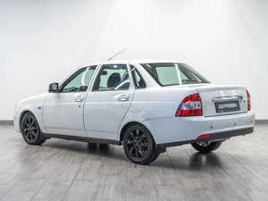 Седан ВАЗ (LADA) Priora 2015 года, 679000 рублей, Саратов