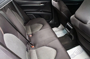 Седан Toyota Camry 2018 года, 2739000 рублей, Сургут