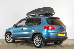 Внедорожник Volkswagen Tiguan 2011 года, 1199000 рублей, Тюмень