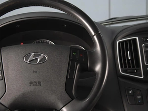 Минивэн Hyundai Grand Starex 2019 года, 4150000 рублей, Омск