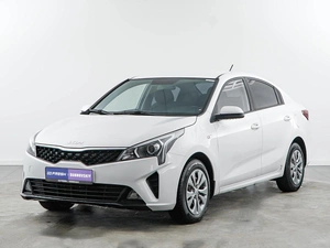 Седан Kia Rio 2022 года, 1348055 рублей, Москва