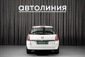 Универсал Opel Astra 2014 года, 695000 рублей, Красноярск