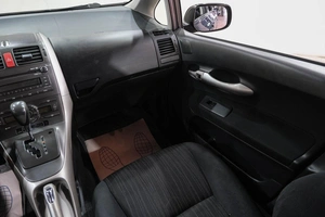 Хетчбэк Toyota Auris 2007 года, 759000 рублей, Новокузнецк