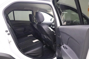 Седан Renault Logan 2019 года, 1080000 рублей, Брянск