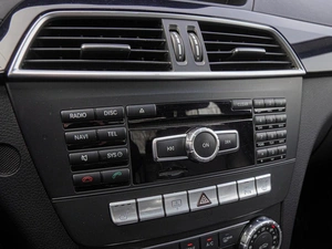 Седан Mercedes-benz C-класс 2011 года, 1590000 рублей, Волгоград