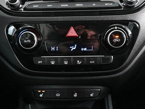 Седан Hyundai Solaris 2022 года, 1779000 рублей, Ростов-на-Дону