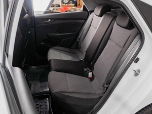 Седан Hyundai Solaris 2017 года, 1349000 рублей, Тюмень