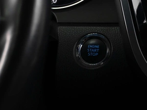 Седан Toyota Camry 2019 года, 3819000 рублей, Тюмень
