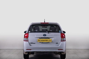 Универсал Toyota Corolla Fielder 2014 года, 1219000 рублей, Томск