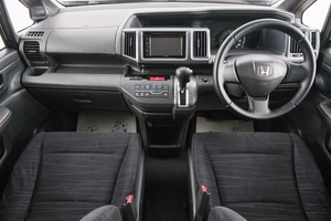 Минивэн Honda Stepwgn 2011 года, 1359000 рублей, Красноярск