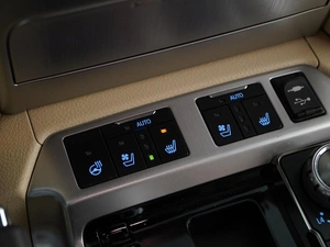 Внедорожник Toyota Land Cruiser 2016 года, 5897444 рублей, Москва