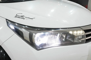 Седан Toyota Corolla 2013 года, 1099000 рублей, Новокузнецк