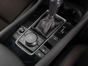Хетчбэк Mazda 3 2021 года, 1849000 рублей, Тюмень