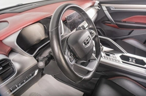 Внедорожник Geely Coolray 2022 года, 2049000 рублей, Томск