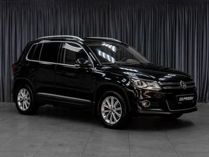 Внедорожник Volkswagen Tiguan 2013 года, 1819000 рублей, Тюмень
