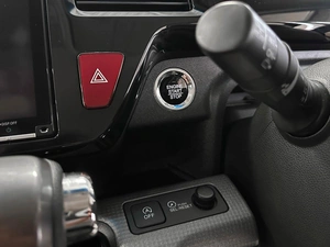 Минивэн Honda Stepwgn Spada 2020 года, 2257000 рублей, Красноярск