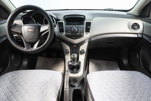 Хетчбэк Chevrolet Cruze 2012 года, 859000 рублей, Новосибирск