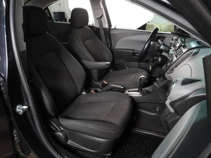 Седан Chevrolet Aveo 2013 года, 659000 рублей, Воронеж