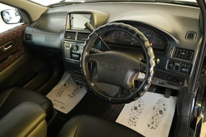 Минивэн Toyota Gaia 2001 года, 739000 рублей, Омск