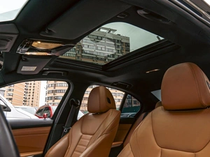 Седан BMW 3 серия 2019 года, 5798000 рублей, Краснодар