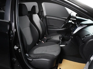 Хетчбэк Hyundai Solaris 2012 года, 625000 рублей, Минеральные Воды