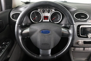 Хетчбэк Ford Focus 2010 года, 889000 рублей, Пермь