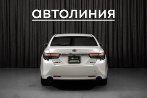 Седан Toyota Mark X 2017 года, 1950000 рублей, Красноярск