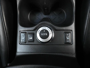 Внедорожник Nissan X-Trail 2016 года, 1324000 рублей, Кирилловка
