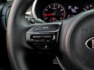Седан Kia Rio 2021 года, 1800000 рублей, Краснодар
