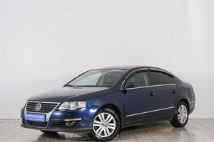 Седан Volkswagen Passat 2010 года, 889000 рублей, Красноярск