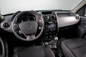 Внедорожник Renault Duster 2018 года, 1489000 рублей, Сургут