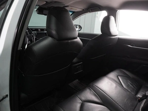 Седан Toyota Camry 2019 года, 2915000 рублей, Воронеж