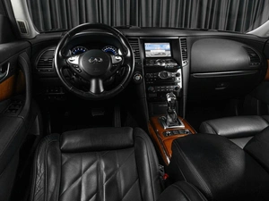 Внедорожник Infiniti QX70 2015 года, 2989000 рублей, Тюмень