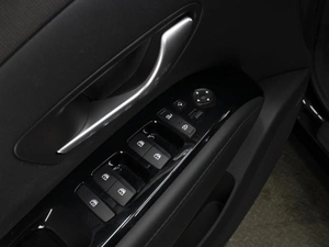 Внедорожник Hyundai Tucson 2023 года, 3800000 рублей, Омск