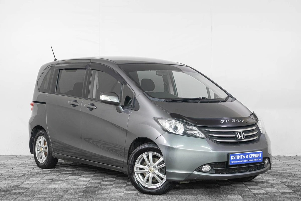 Минивэн Honda Freed 2010 года, 1029000 рублей, Кемерово