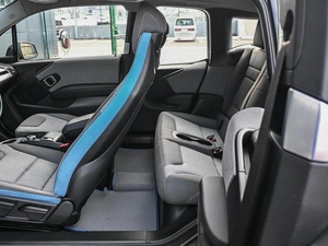 Хетчбэк BMW i3 2018 года, 1999000 рублей, Кирилловка