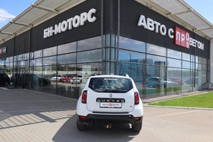 Внедорожник Renault Duster 2020 года, 1590000 рублей, Мирное