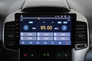 Внедорожник Chevrolet Captiva 2011 года, 929000 рублей, Омск