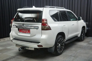 Внедорожник Toyota Land Cruiser Prado 2014 года, 3600000 рублей, Красноярск