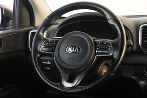Внедорожник Kia Sportage 2016 года, 1999000 рублей, Омск