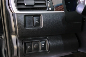 Седан Toyota Camry 2016 года, 1729000 рублей, Омск