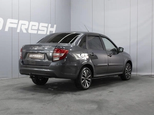 Седан ВАЗ (LADA) Granta 2021 года, 735000 рублей, Омск